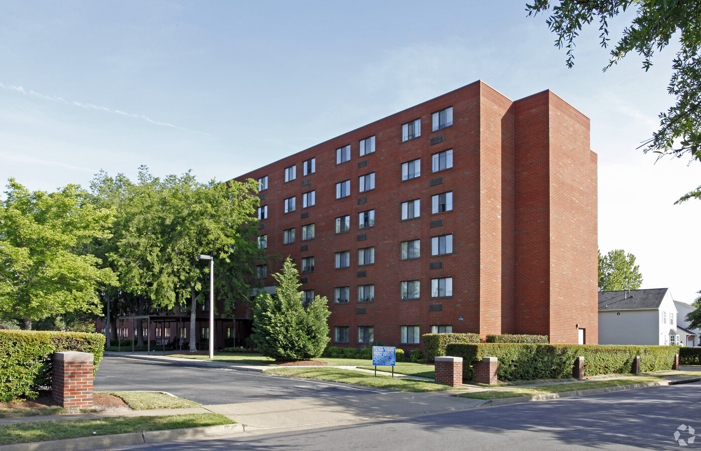 Calvary Towers - Calvary Towers Apartments