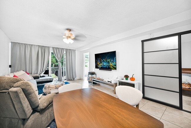 Photo - 1670 NE 191st St Unit # 100-3 Condo