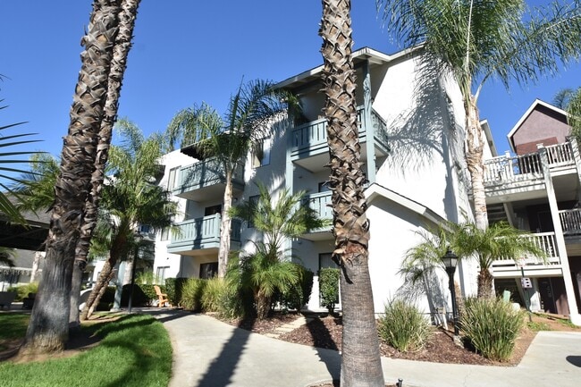Photo - Xav Summerfield Villas Apartments