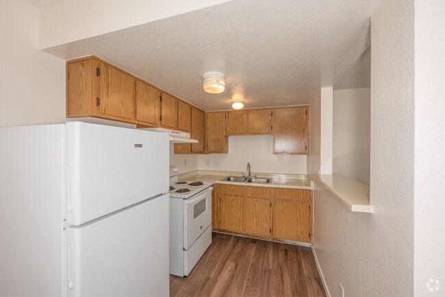 Interior Photo - Sandhill