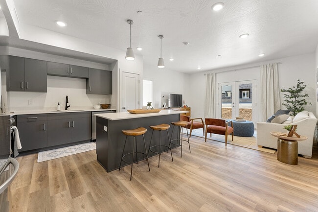 2 Bed 2 Bath - Ascesa Court Rental