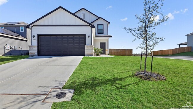 Building Photo - 4202 Admirals Bnd Rental