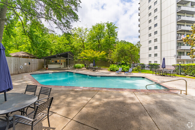 Building Photo - Kings Reserve Memphis Rental