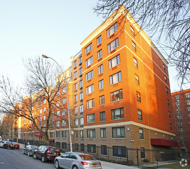 Primary Photo - Crown Heights Apartments