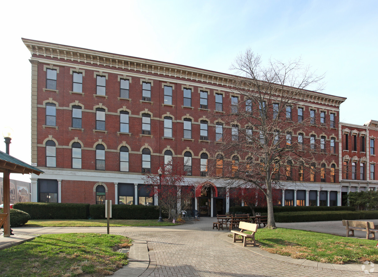 Photo - Biggs House Apartments