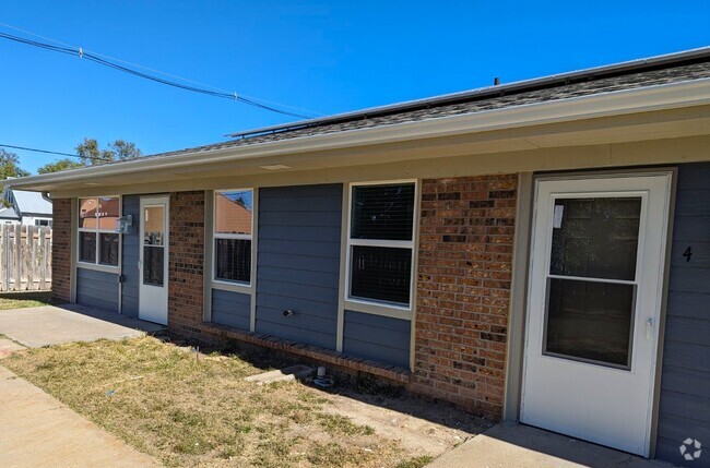 Building Photo - O’Loughlin Village Rental