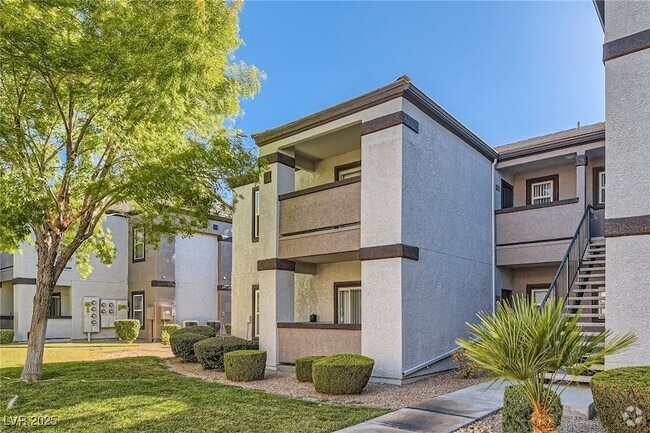 Building Photo - 7255 W Sunset Rd Rental