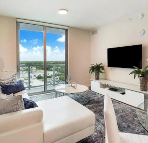 Photo - 3900 Biscayne Blvd Unit N-1007 Condo