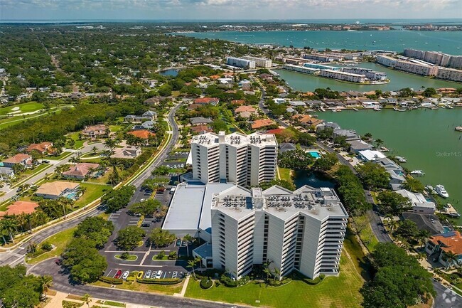 Building Photo - 5940 Pelican Bay Plaza S Rental