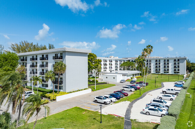 Building Photo - Archbishop Carroll Manor Rental
