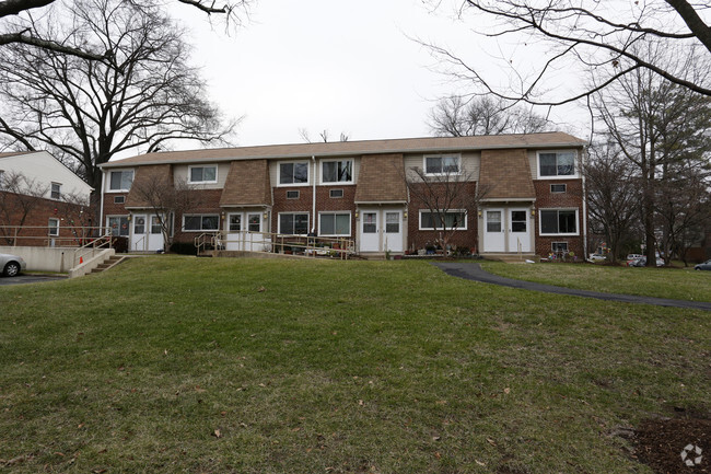 Building Photo - Winter Hill Apartments