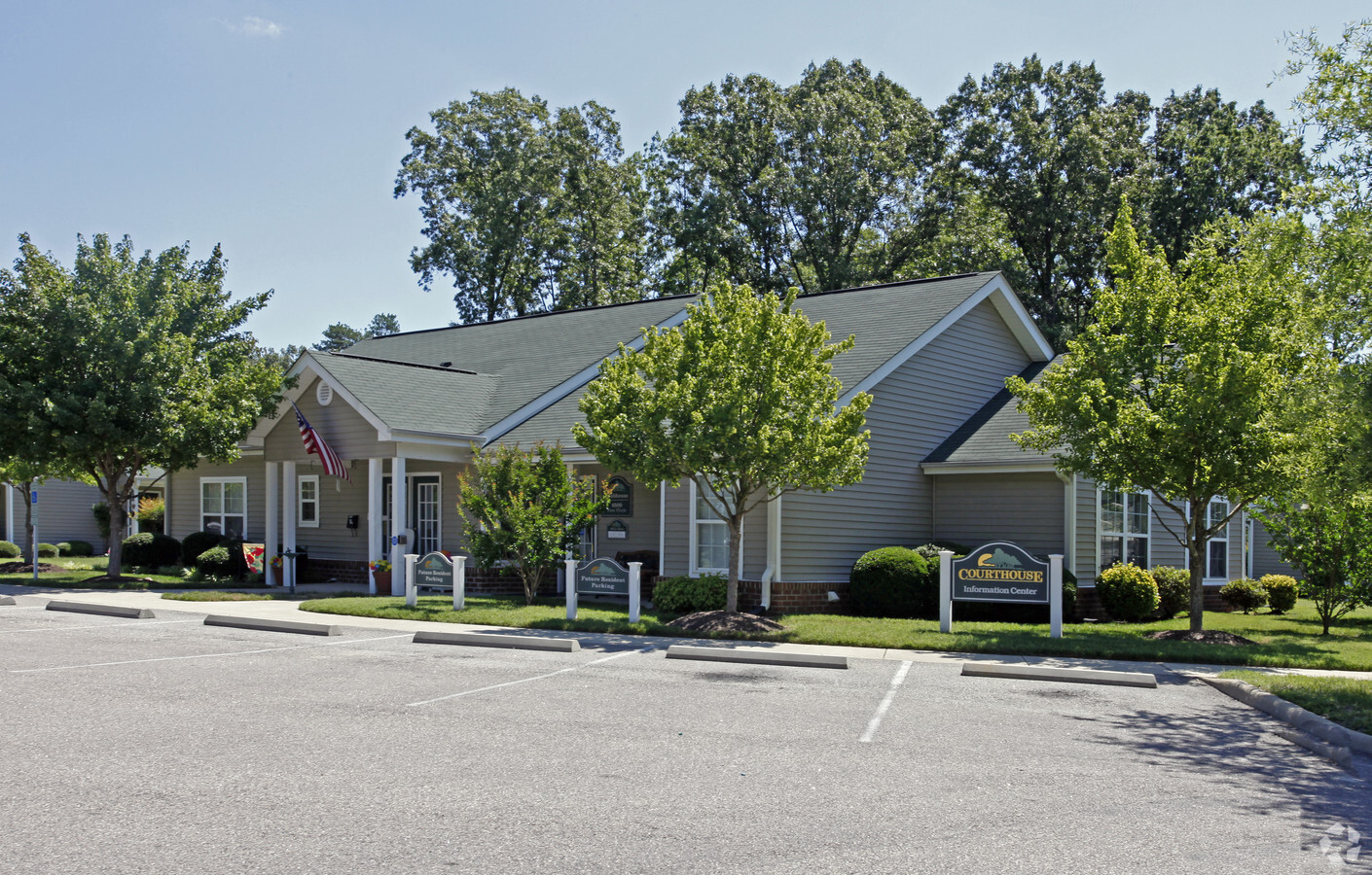 Courthouse Senior Apartments - Courthouse Senior Apartments