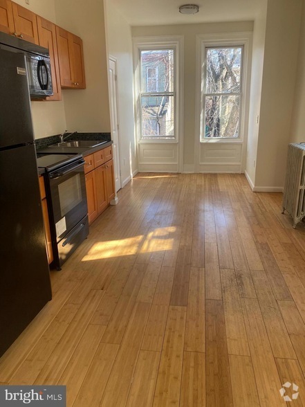 Building Photo - 3313 N Park Ave Rental