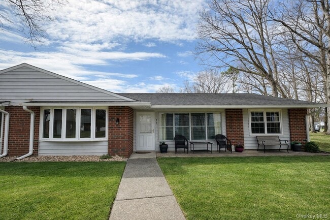 Building Photo - 9 Guilford Ct