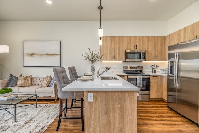 Building Photo - Village at Crystal Springs Rental