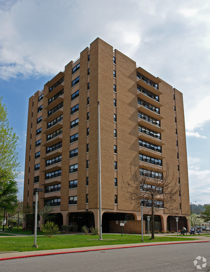 Lee Terrace - Lee Terrace Apartments