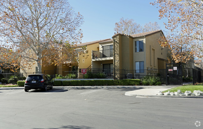 Building Photo - Vintage At Kendall Senior Apartments 55+