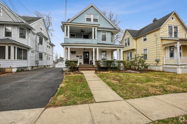 Building Photo - 33 Montclair Ave Rental