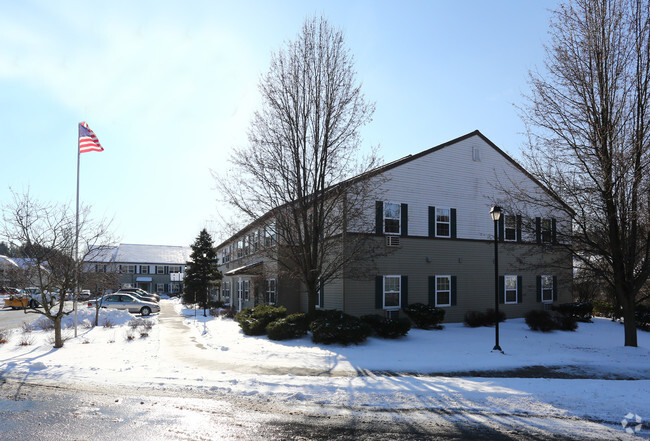 Photo - Wilton Commons Apartments