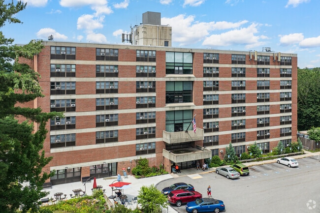 Building Photo - Shrewsbury Towers Rental