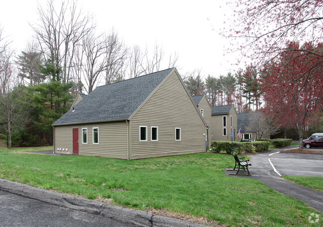 Building Photo - Whispering Pines Rental