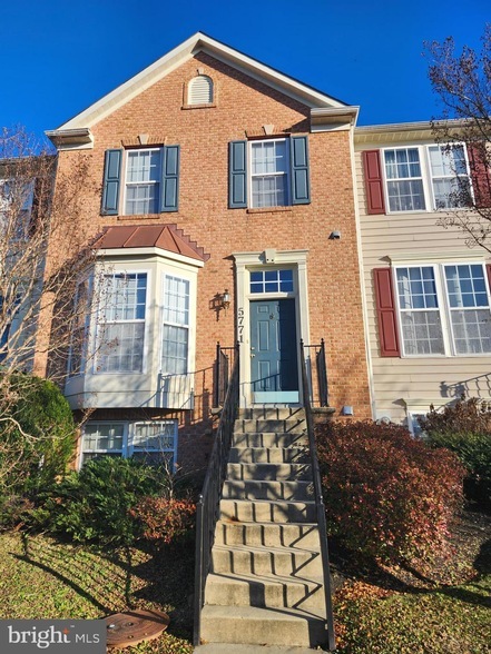 Photo - 5771 Mussetter Ct Townhome