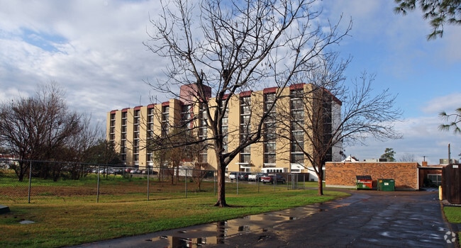 Primary Photo - Wynhoven