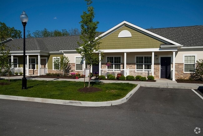 Building Photo - Thornbury Pointe Senior Apartment Homes