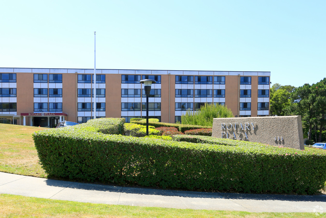 Photo - Rotary Plaza Apartments