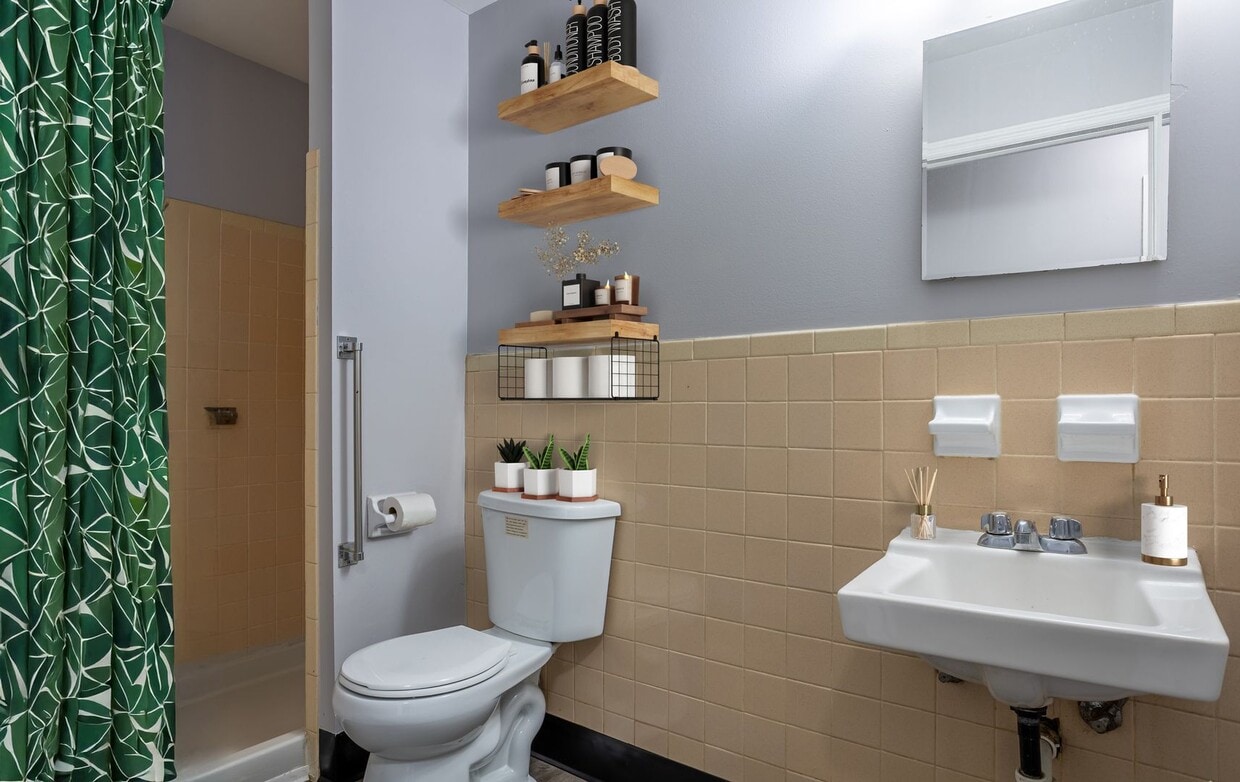 Floor Plan - Your Next Chapter Starts at Gardenview Flats- G...