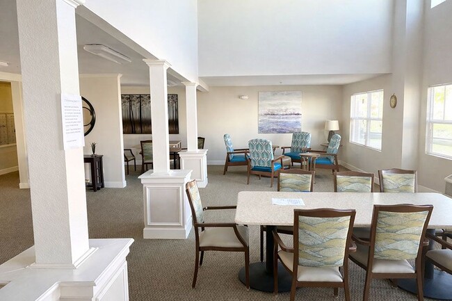 Building Photo - PENNYRILE SENIOR APARTMENTS