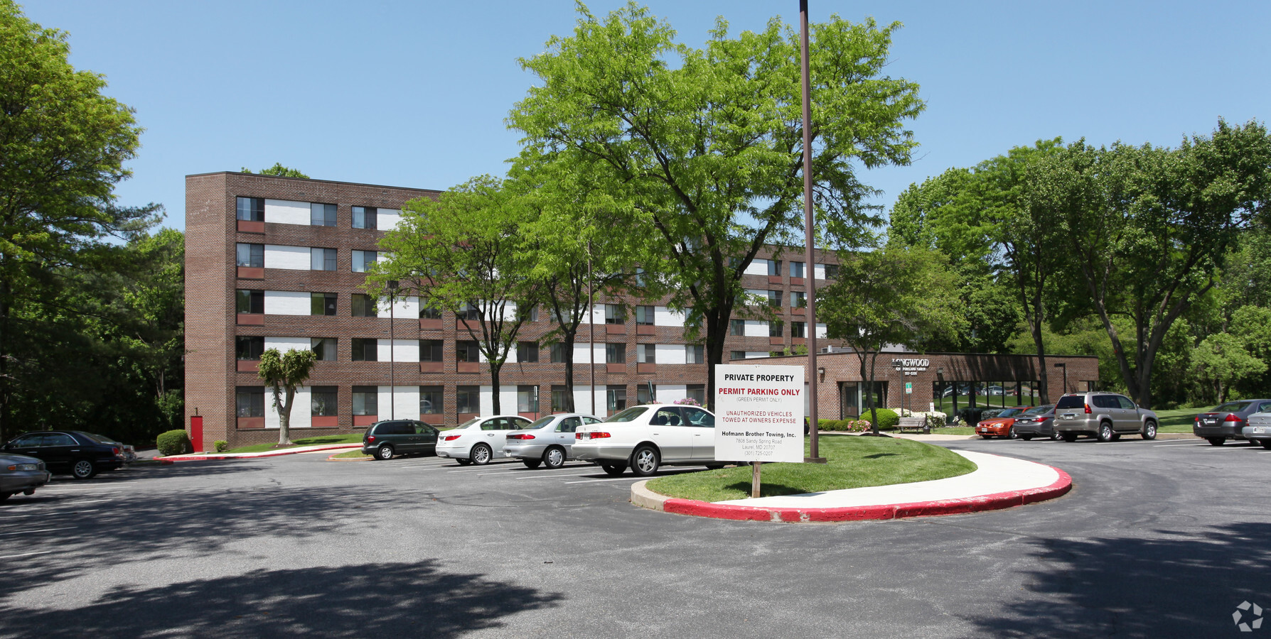 Photo - Longwood Apartments