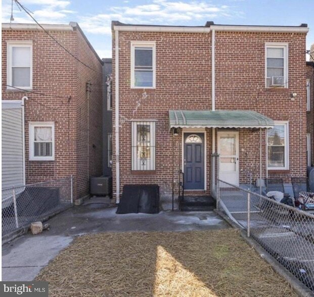 2866 Lake Ave Townhome Baltimore, Maryland 1 unit available After55