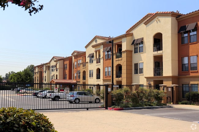 Photo - Heritage Park at Arcadia Apartments