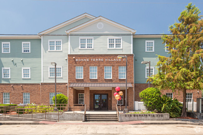 Bonne Terre II - Bonne Terre II Apartments