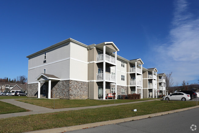 Building Photo - Schuyler Commons Rental