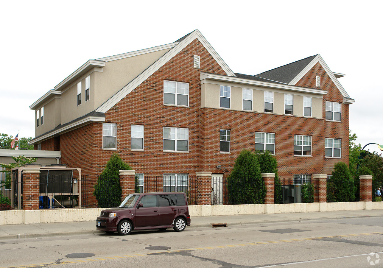 Seabury - Seabury Apartments