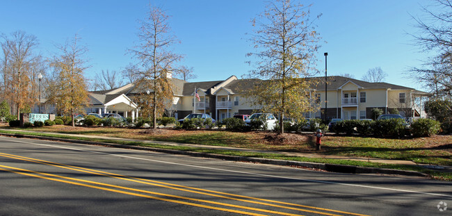 Elders Peak - Elders Peak Apartments