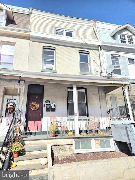 Photo - 402 Lyceum Ave Townhome