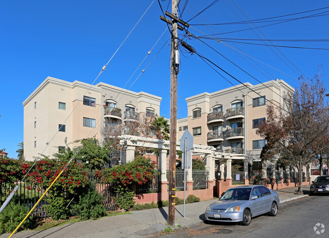 Building Photo - Las Bougainvilleas Rental