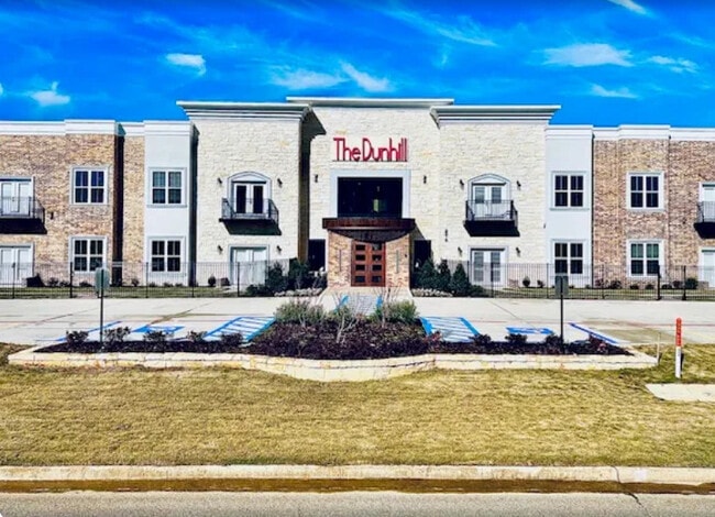 Building Photo - The Dunhill Apartments