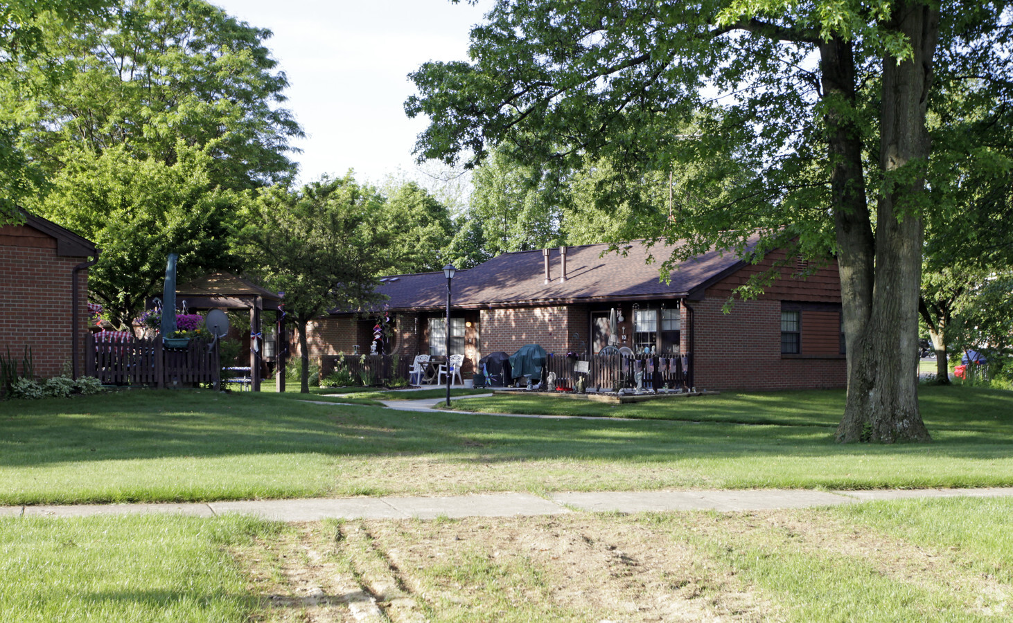 Photo - James T. Rushin Meadows Apartments