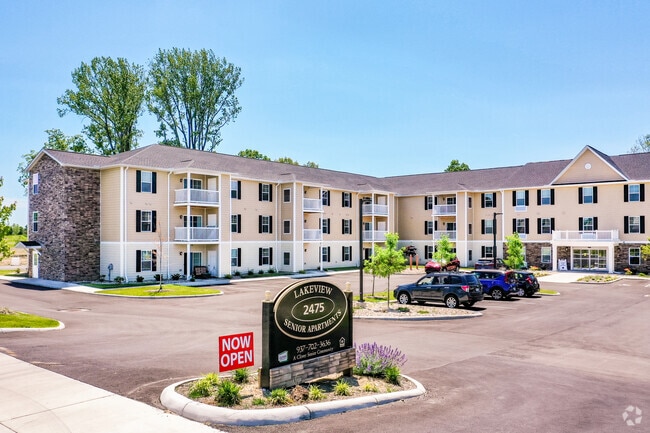 Building Photo - Lakeview Senior Apartments