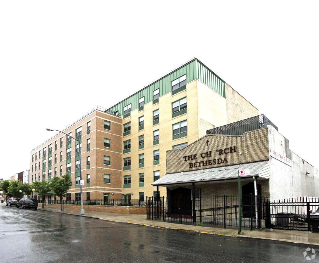 Photo - Gates Plaza Senior Housing Apartments