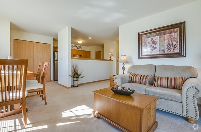 Living Room - Manor Pointe - Senior Independent Living Rental