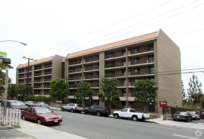 Primary Photo - Lutheran Towers Rental