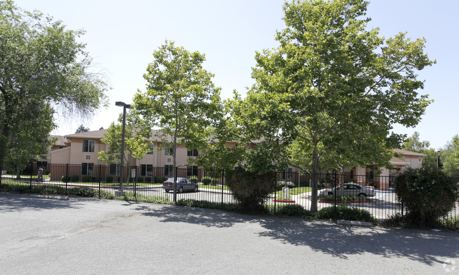 Photo - Columbia Park Manor Apartments