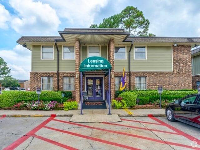 Building Photo - Tiger Plaza Rental