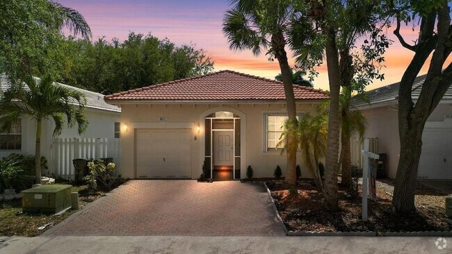 Building Photo - 4812 NW 19th St Rental