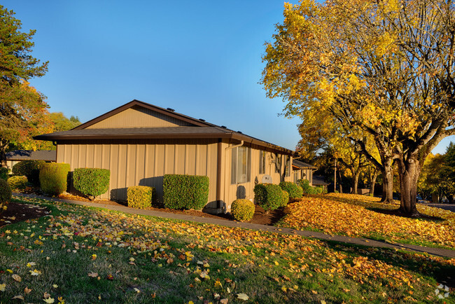Building Photo - Brandt Nowest & Brandt Terrace Rental